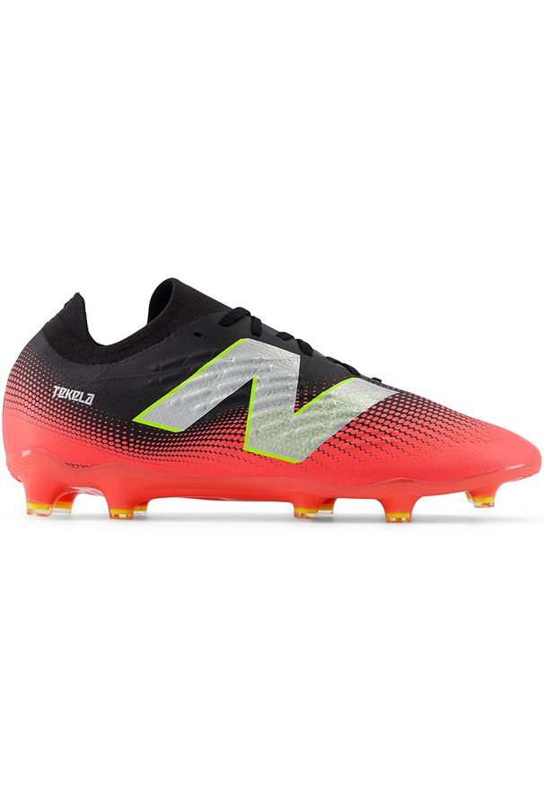 Korki męskie New Balance TEKELA MAGIA FG V4+ ST2FLR45 – czerwone. Kolor: czerwony. Materiał: materiał, syntetyk, nylon. Szerokość cholewki: normalna