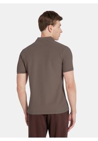 Pako Lorente - PAKO LORENTE - Brązowy t-shirt polo na trzy guziczki. Okazja: na co dzień. Typ kołnierza: polo. Kolor: oliwkowy, czerwony, brązowy, różowy. Materiał: poliester, bawełna. Sezon: jesień. Styl: casual #8