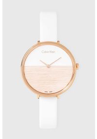 Calvin Klein zegarek damski kolor biały. Kolor: biały. Materiał: skóra, materiał #1
