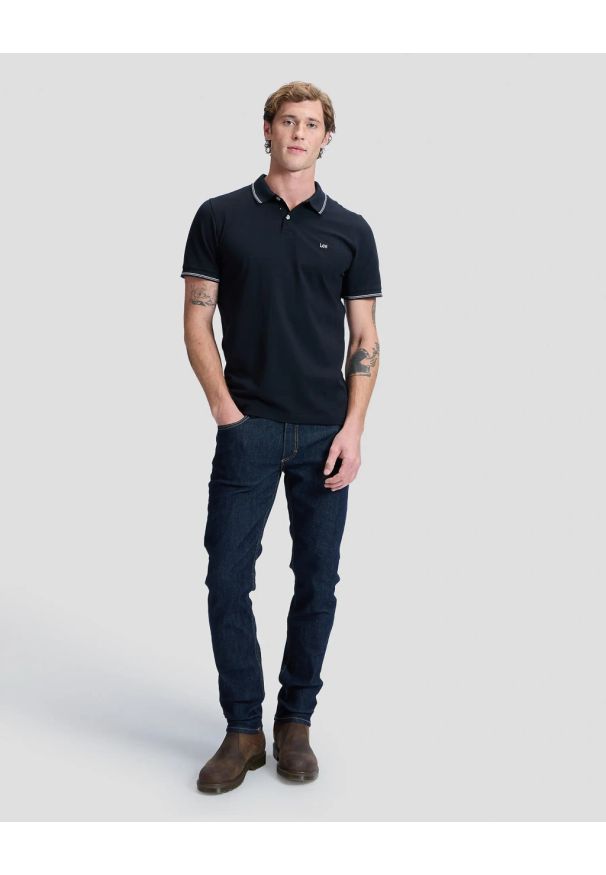 Lee - MESKA KOSZULKA LEE PIQUE POLO BLACK 112363659. Typ kołnierza: polo