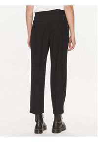 DAY Spodnie materiałowe Classic 100056 Czarny Regular Fit. Kolor: czarny. Materiał: syntetyk