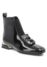 Czarne Botki S.Barski Lakierowane Buty Damskie. Zapięcie: klamry. Kolor: czarny. Materiał: lakier. Obcas: na obcasie. Styl: elegancki. Wysokość obcasa: średni