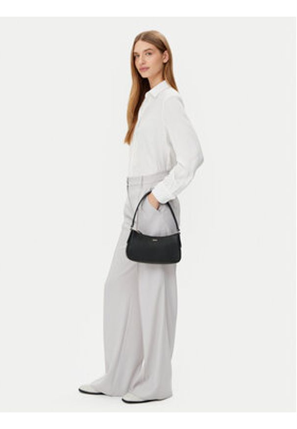 BOSS Torebka Alyce 50535986 Czarny. Kolor: czarny. Materiał: skórzane