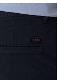 BOSS Chinosy 50548006 Granatowy Slim Fit. Kolor: niebieski. Materiał: bawełna