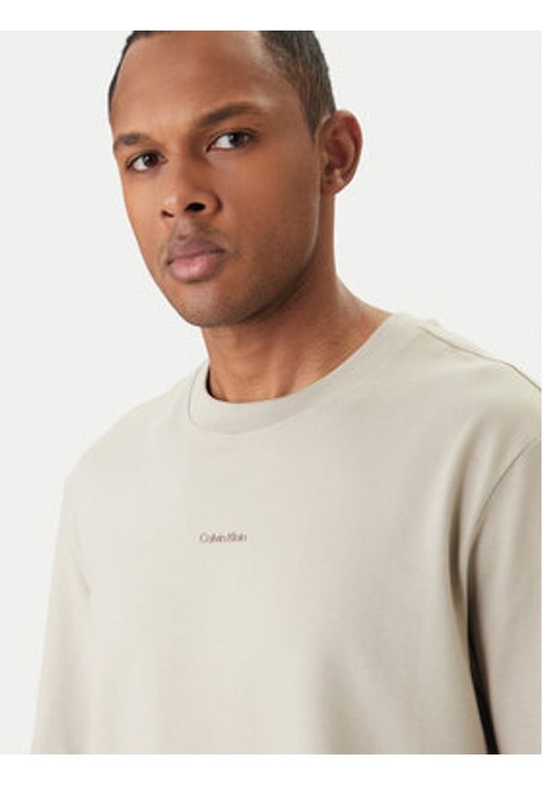 Calvin Klein T-Shirt LV04LC241G Beżowy Regular Fit. Kolor: beżowy. Materiał: bawełna