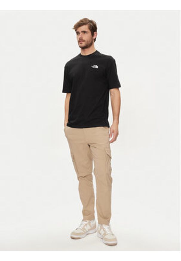 The North Face T-Shirt Simple Dome NF0A87NR Czarny Oversize. Kolor: czarny. Materiał: bawełna