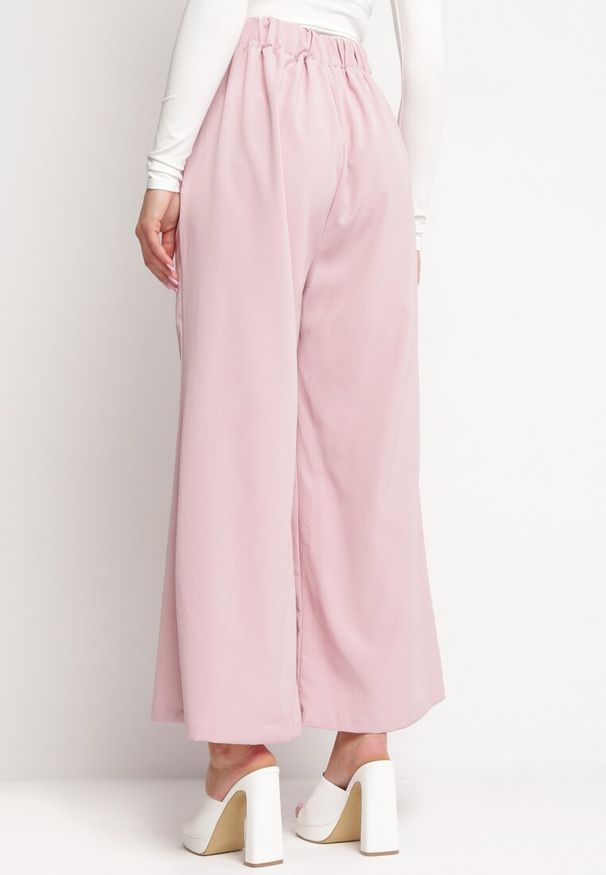 Born2be - Ciemnoróżowe Spodnie Szerokie z Wiązaniem w Pasie Paper Bag Tisallas. Kolor: różowy. Styl: elegancki