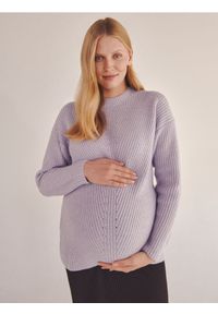 Reserved - Gładki sweter - lawendowy. Kolor: fioletowy. Materiał: dzianina. Wzór: gładki
