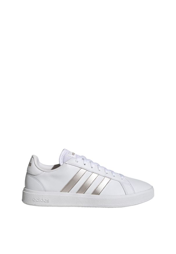 Adidas - Grand Court TD Lifestyle Court Casual Shoes. Okazja: na co dzień. Kolor: szary, biały, wielokolorowy. Materiał: materiał. Sport: turystyka piesza