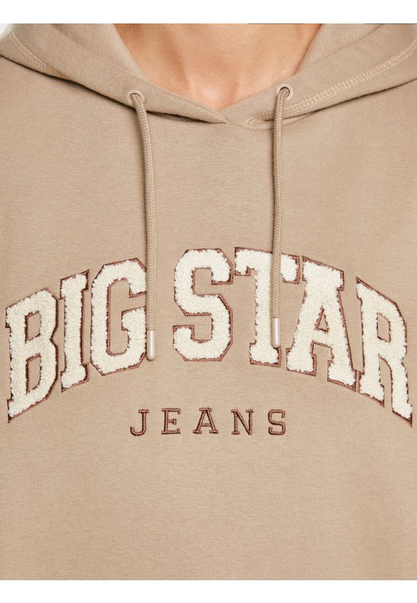 Big-Star - Bluza damska z kapturem z logo BIG STAR beżowa Rubialsa 805. Okazja: na co dzień. Typ kołnierza: kaptur. Kolor: beżowy. Materiał: dzianina, jeans. Wzór: aplikacja. Styl: casual, klasyczny