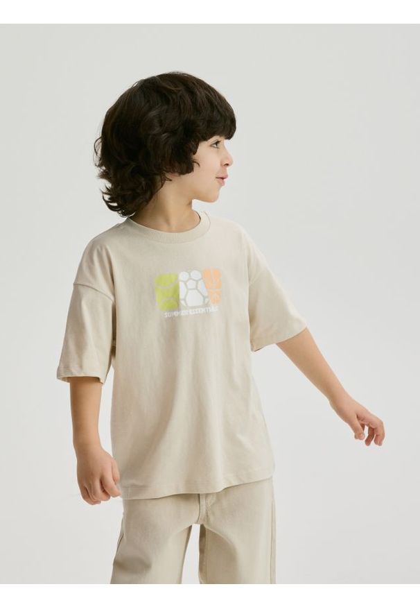 Reserved - Bawełniany t-shirt - kremowy. Kolor: kremowy. Materiał: bawełna