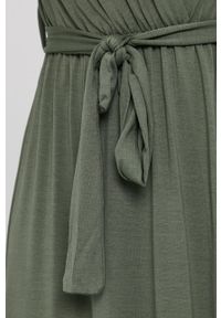 Haily's Sukienka kolor zielony maxi rozkloszowana. Kolor: zielony. Materiał: dzianina. Długość rękawa: krótki rękaw. Wzór: gładki. Typ sukienki: rozkloszowane. Długość: maxi #4
