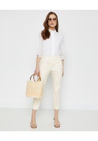 PESERICO - Spodnie w żółte wzory. Kolor: biały. Materiał: bawełna, materiał. Wzór: aplikacja. Styl: sportowy, elegancki #2
