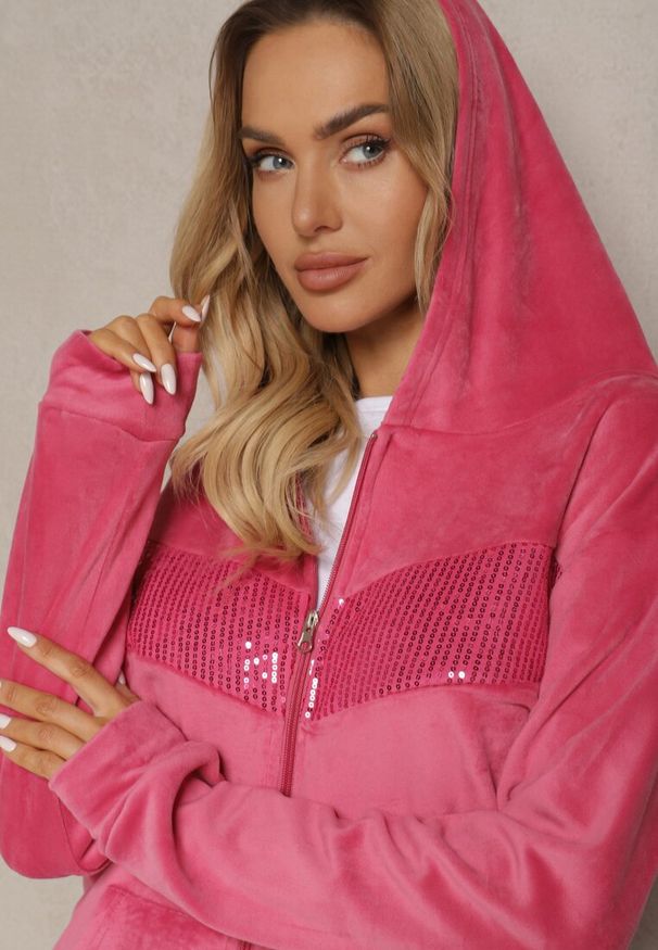 Renee - Różowy Komplet Dresowy 2-Częściowy Bluza z Kapturem i Cekinami i Spodnie na Gumce Colan. Kolor: różowy. Materiał: dresówka