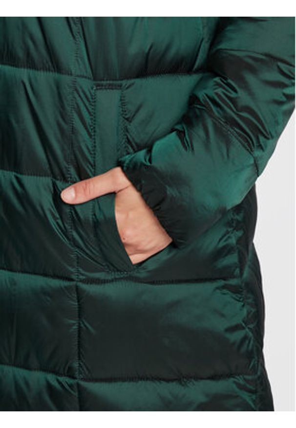 CMP Kurtka zimowa 32K3136 Zielony Regular Fit. Kolor: zielony. Materiał: syntetyk. Sezon: zima