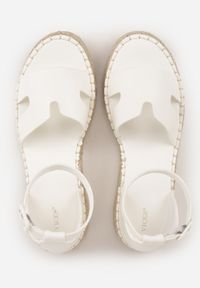 Renee - Białe Sandały VICES na Platformie z Plecionką i Wycięciami Helimis. Zapięcie: sprzączka. Kolor: biały. Materiał: koronka. Wzór: koronka. Sezon: lato. Obcas: na platformie #4