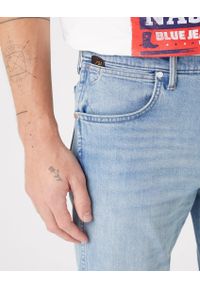 Wrangler - WRANGLER GREENSBORO MĘSKIE SPODNIE JEANSOWE INDIGO LEGENDS W15Q5966P