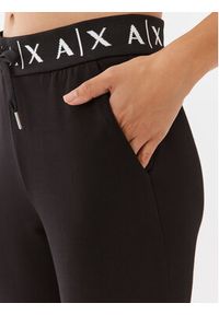 Armani Exchange Spodnie dresowe 6RYP81 YJEGZ 1200 Czarny Regular Fit. Kolor: czarny. Materiał: syntetyk, wiskoza
