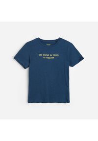 Reserved - T-shirt z nadrukiem - Granatowy. Kolor: niebieski. Wzór: nadruk #1
