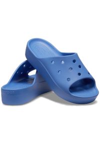 Klapki plażowe damskie Crocs Classic Platform Slide. Okazja: na plażę. Kolor: niebieski. Obcas: na platformie. Styl: sportowy