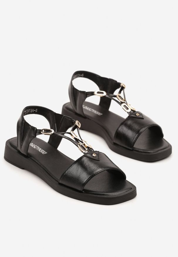 Born2be - Czarne Sandały z Metalicznym Połyskiem i Ozdobami Tolirianne. Okazja: na co dzień. Kolor: czarny. Wzór: aplikacja. Sezon: lato. Styl: elegancki, casual