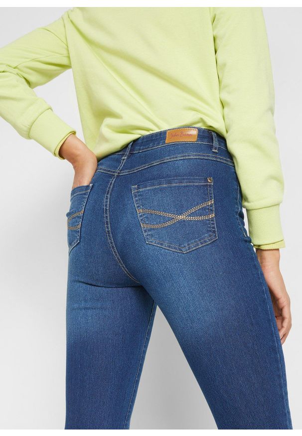 bonprix - Dżinsy Skinny Mid Waist ze stretchem. Stan: podwyższony. Kolor: niebieski