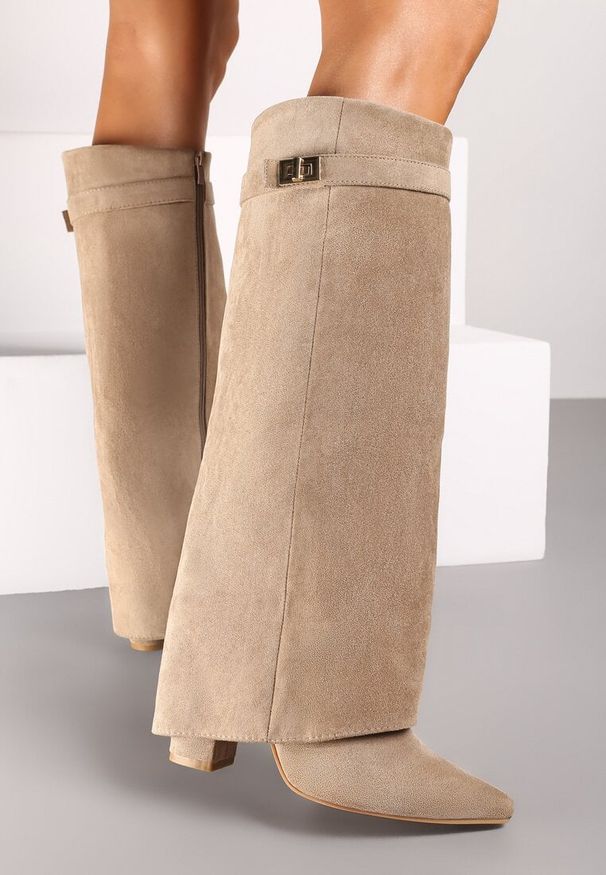 Born2be - Ciemnobeżowe Kozaki na Słupku z Wywiniętą Cholewką Gafsena. Okazja: na co dzień. Kolor: beżowy. Materiał: jeans. Szerokość cholewki: normalna. Obcas: na słupku. Styl: casual. Wysokość obcasa: średni