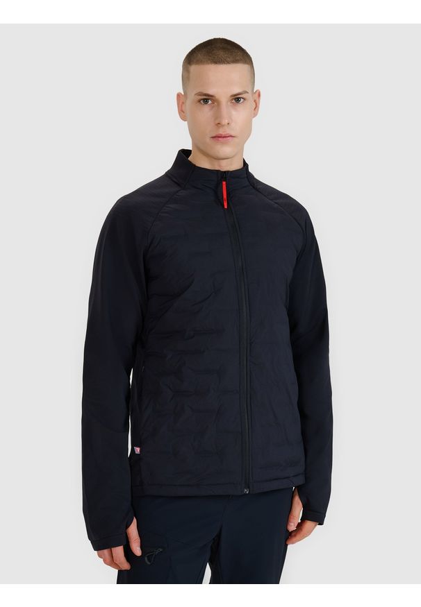 4f - 4F Kurtka trekkingowa z wypełnieniem Primaloft ThermoPlume męska - czarna S. Typ kołnierza: kołnierzyk stójkowy. Kolor: czarny. Materiał: poliester, tkanina, materiał, dzianina, puch. Długość rękawa: raglanowy rękaw. Technologia: Primaloft. Sport: turystyka piesza, wspinaczka