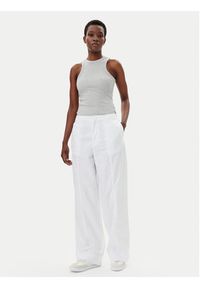 Calvin Klein Jeans Spodnie materiałowe J20J225340 Biały Relaxed Fit. Kolor: biały. Materiał: bawełna #4