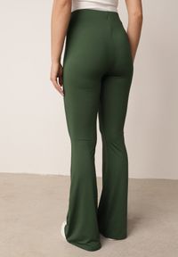 Born2be - Zielone Spodnie Dzwony Efrarie. Stan: podwyższony. Kolor: zielony. Materiał: wiskoza, bawełna. Styl: elegancki #6