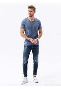 Ombre Clothing - Klasyczna męska koszulka z dekoltem w serek BASIC - niebieski melanż V18 S1369 - XXL. Typ kołnierza: dekolt w serek. Kolor: niebieski. Materiał: jeans, bawełna. Długość: krótkie. Wzór: melanż. Styl: klasyczny #5