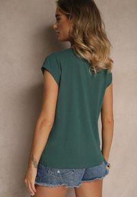 Renee - Ciemnozielony T-shirt z Bawełny Ozdobiony Koronką Ralienne. Okazja: na co dzień. Kolor: zielony. Materiał: bawełna, koronka. Wzór: aplikacja, koronka. Styl: casual #5
