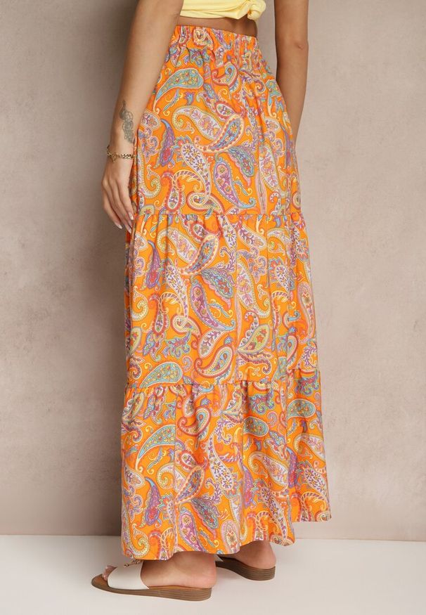 Renee - Pomarańczowa Spódnica Rozkloszowana High Waist z Motywem Paisley Nevolissa. Okazja: na co dzień. Stan: podwyższony. Kolor: pomarańczowy. Wzór: paisley. Styl: casual