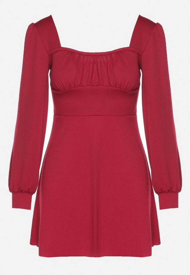 Born2be - Różowa Sukienka z Bufiastymi Rękawami i Kwadratowym Dekoltem Sopanielle. Okazja: na co dzień. Typ kołnierza: dekolt kwadratowy. Kolor: różowy. Materiał: skóra. Styl: klasyczny, casual