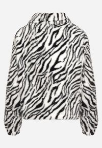 Born2be - Biała Futrzana Kurtka w Zebrę o Prostym Kroju ze Ściągaczem i Kieszeniami Velsomi. Kolor: biały. Materiał: futro. Wzór: motyw zwierzęcy. Styl: elegancki #4