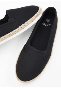 bonprix - Espadryle. Kolor: czarny. Sezon: lato. Styl: sportowy