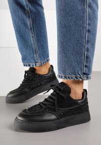 Born2be - Czarne Sneakersy na Grubej Podeszwie z Cyrkoniami Catith. Okazja: na co dzień. Kolor: czarny. Materiał: jeans #1