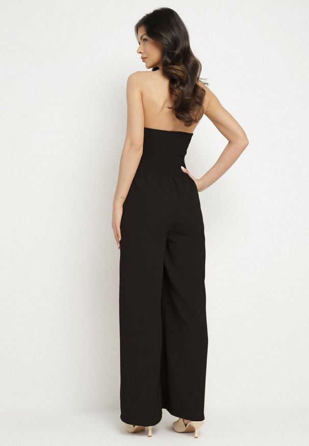 Born2be - Czarny Kombinezon Taliowany Ozdobiony Guzikami Niladwenna. Kolor: czarny. Wzór: aplikacja. Styl: elegancki