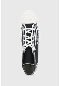 Converse Trampki kolor czarny. Nosek buta: okrągły. Zapięcie: sznurówki. Kolor: czarny. Materiał: guma