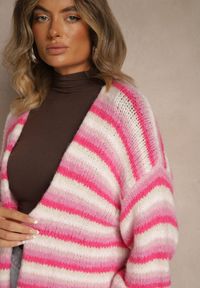 Renee - Fuksjowy Kardigan z Wełną i Wiskozą z Motywem Pasków Felorie. Okazja: na co dzień, na spacer. Kolor: różowy. Materiał: wełna, wiskoza. Styl: casual #3