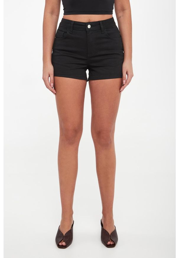 Liu Jo - Szorty jeansowe damskie LIU JO. Materiał: jeans