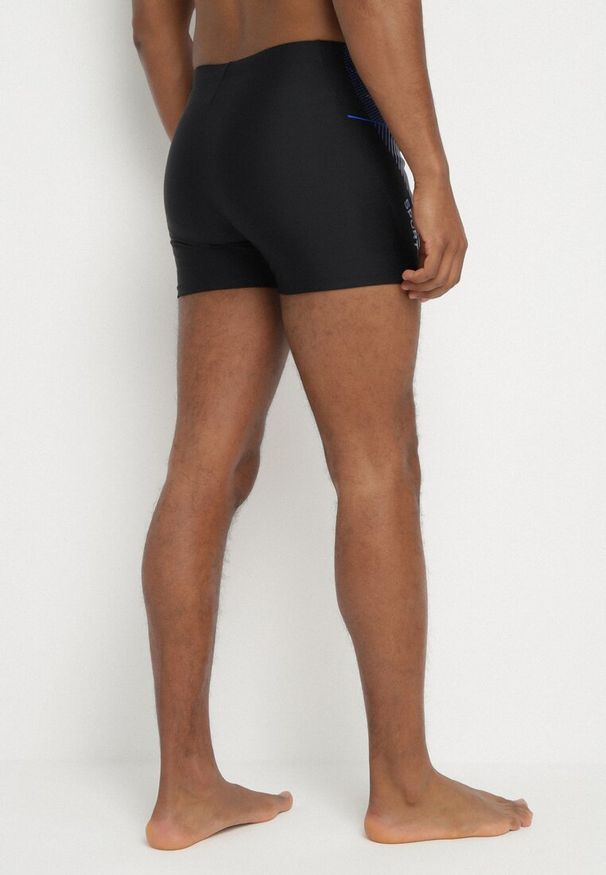 Born2be - Granatowe Kąpielówki Typu Bokserki Milonessa. Kolor: niebieski. Materiał: len. Długość: krótkie