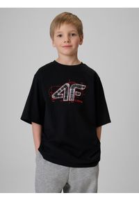 4f - 4F T-shirt loose z nadrukiem chłopięcy - czarny 158/164 (12-14 lat). Okazja: na co dzień, na uczelnię. Kolor: czarny. Materiał: materiał. Wzór: nadruk. Sezon: lato. Styl: casual #1