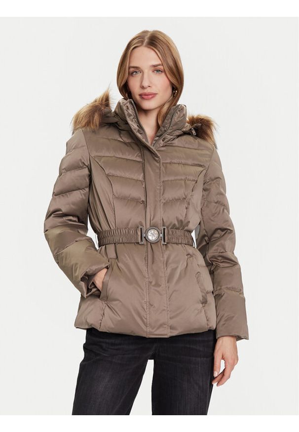 Guess Kurtka puchowa W5BL31 W2802 Khaki Regular Fit. Kolor: brązowy. Materiał: syntetyk
