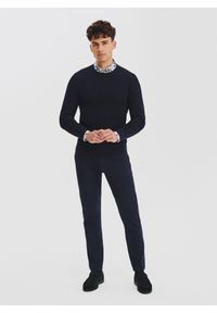 Pako Lorente - PAKO LORENTE - Granatowy sweter męski o-neck. Kolor: niebieski, brązowy. Materiał: bawełna. Sezon: jesień #6