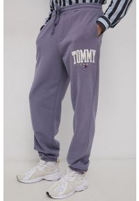 Tommy Jeans Spodnie męskie kolor fioletowy z aplikacją. Kolor: fioletowy. Materiał: dzianina, bawełna. Wzór: aplikacja
