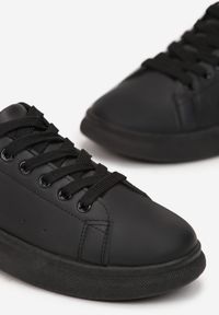 Born2be - Czarne Sneakersy do Kostki Sznurowane Senni. Kolor: czarny. Szerokość cholewki: normalna. Wzór: jednolity