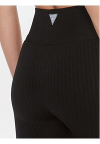 Guess Legginsy Rib-Seamless V4RB00 Z3CC0 Czarny Slim Fit. Kolor: czarny. Materiał: syntetyk