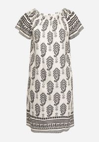 Born2be - Czarna Wiskozowa Sukienka ze Wzorem Boho Ellivra. Okazja: na co dzień. Kolor: czarny. Materiał: wiskoza. Wzór: aplikacja. Styl: boho