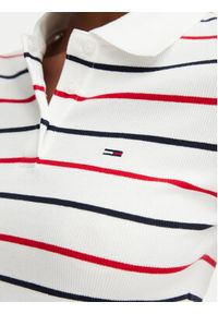 Tommy Jeans Polo DW0DW22327 Biały Slim Fit. Typ kołnierza: polo. Kolor: biały. Materiał: bawełna #5